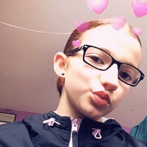 Meet your Posher, Kaylee